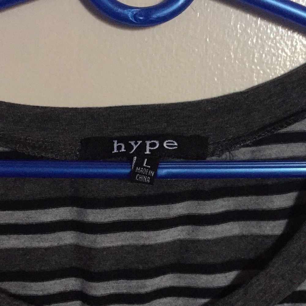T-shirt - Picture 4 of 5